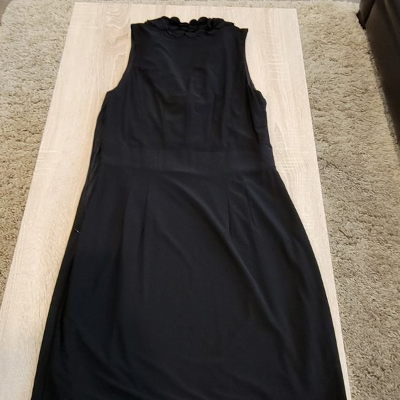 Black V-neck Shift Dress - Size 10 - Picture 2 of 2
